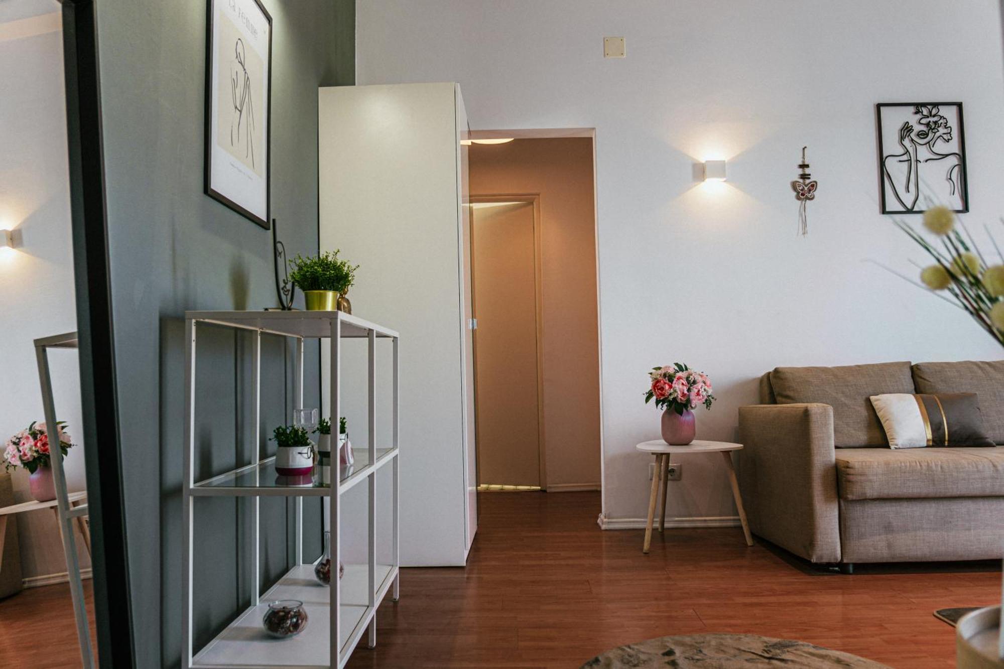 Hacienda Coltea - Cozy Old Town Apartaments Bucureşti Eksteriør bilde